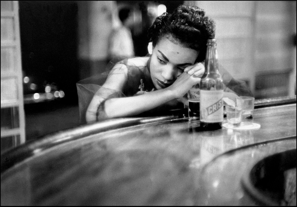 Eve Arnold The Unretouched Woman • Magnum Photos image