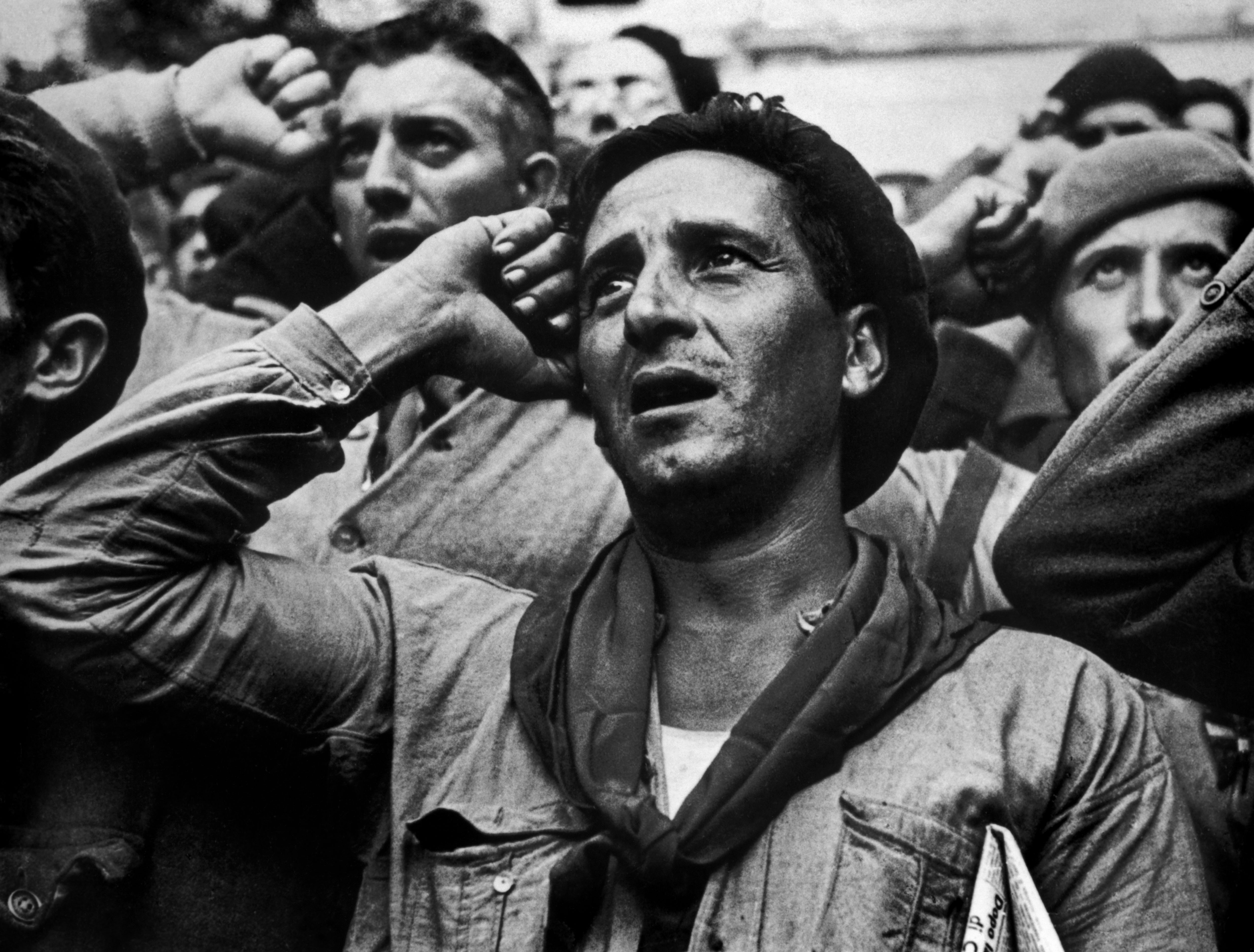 Robert Capa and the Spanish Civil War | Magnum Photos