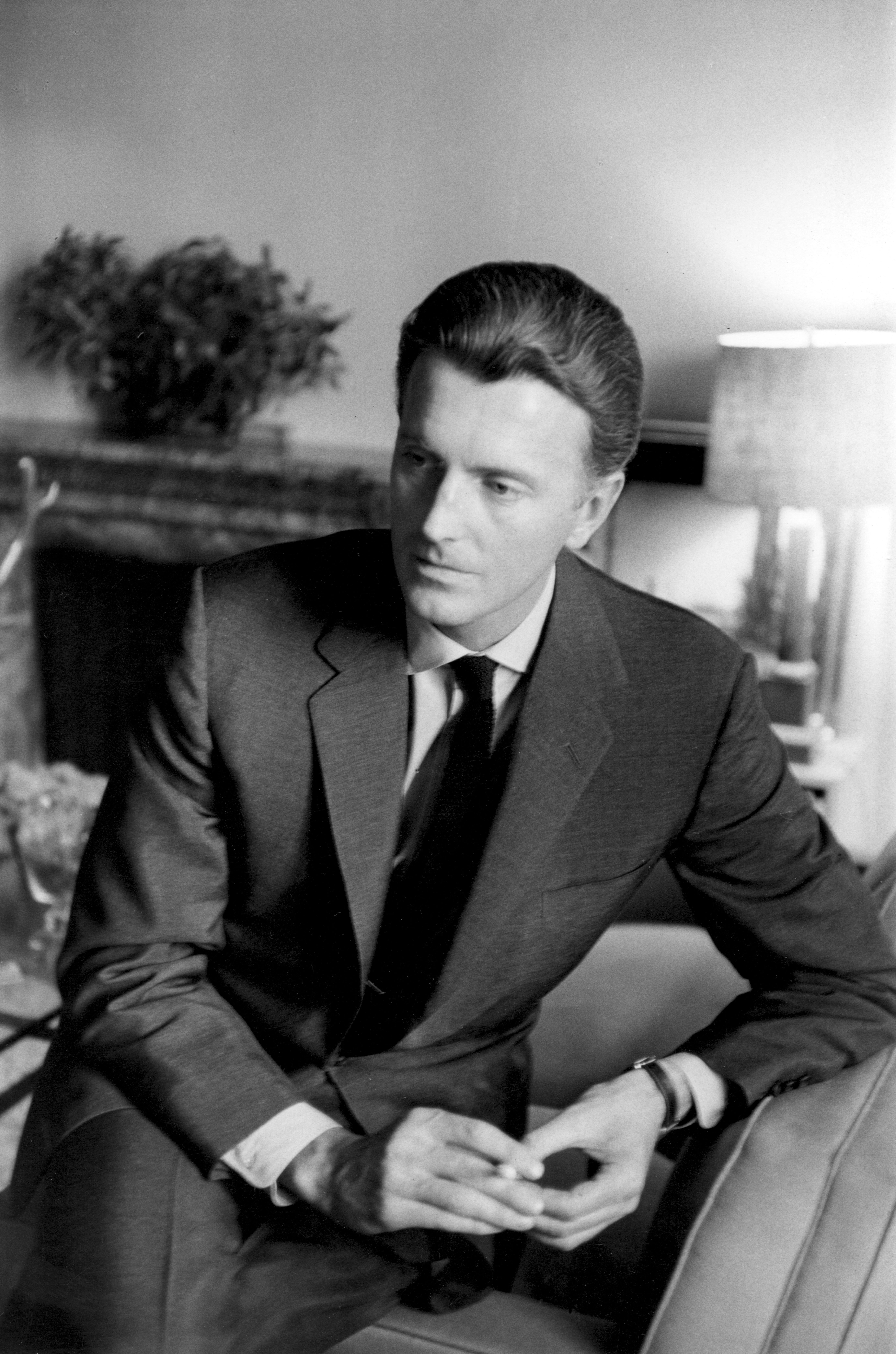 hubert de givenchy young