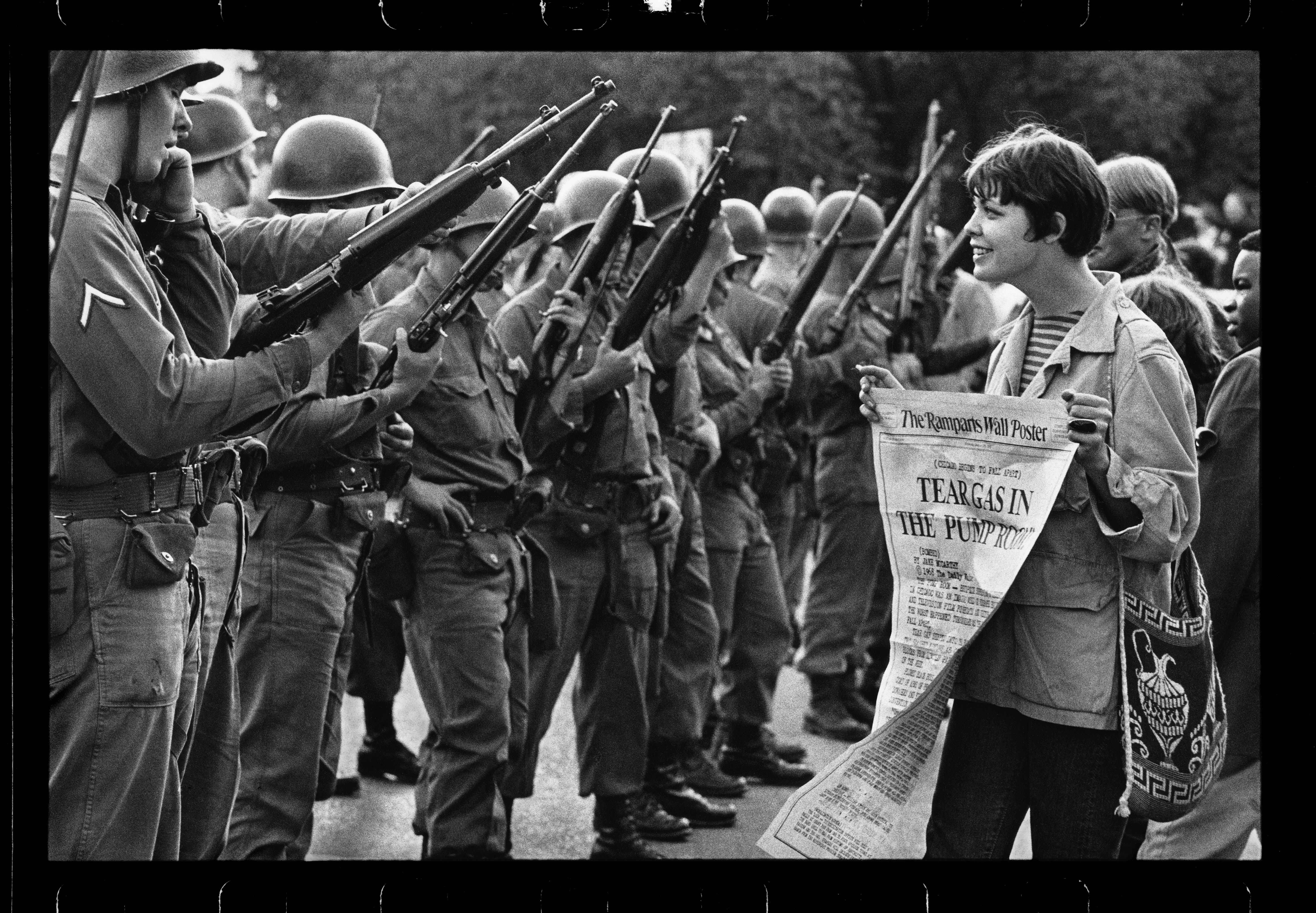 Фотографии Против